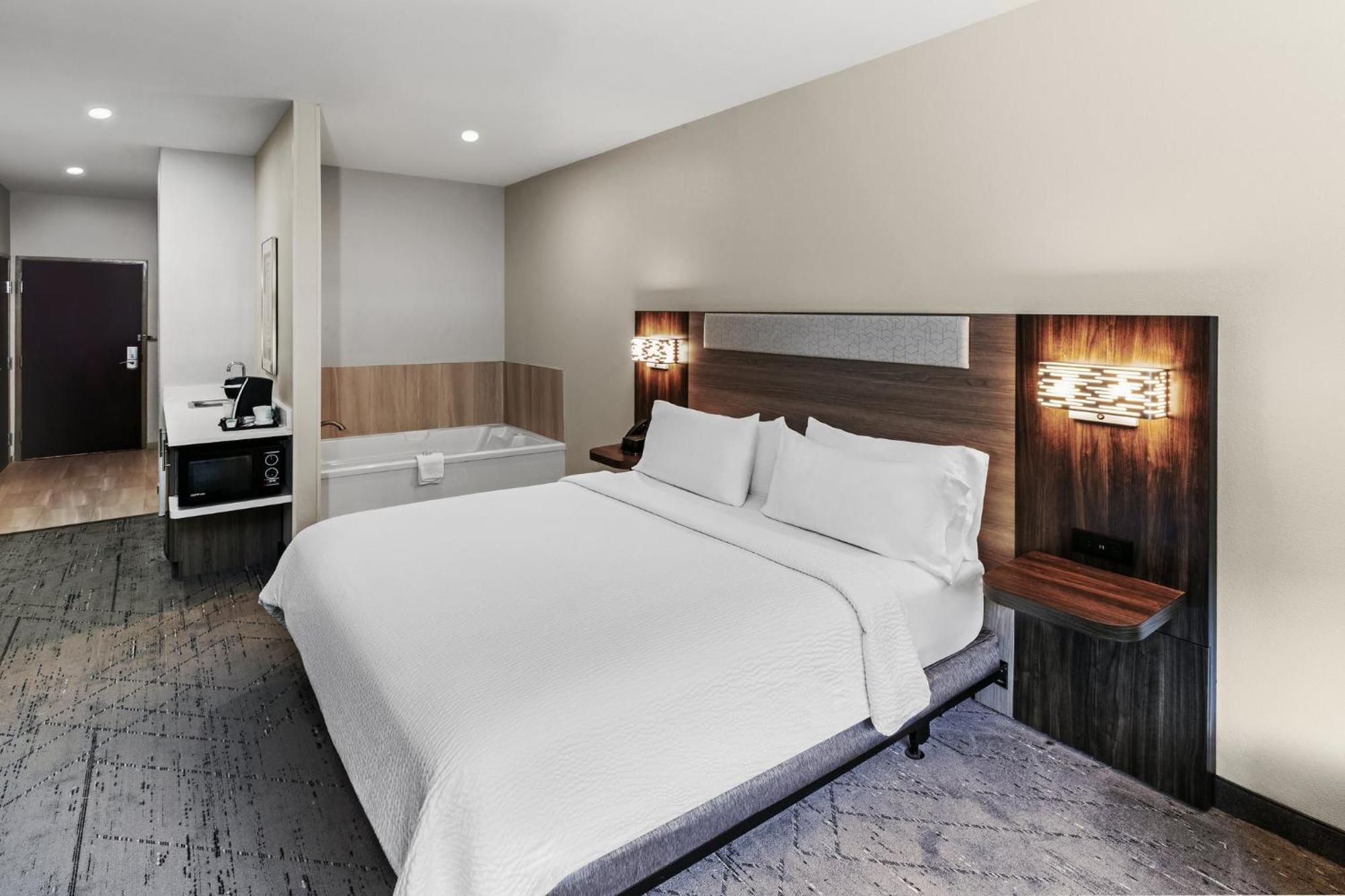 Holiday Inn Express Hotel & Suites Henderson - Traffic Star By Ihg Extérieur photo