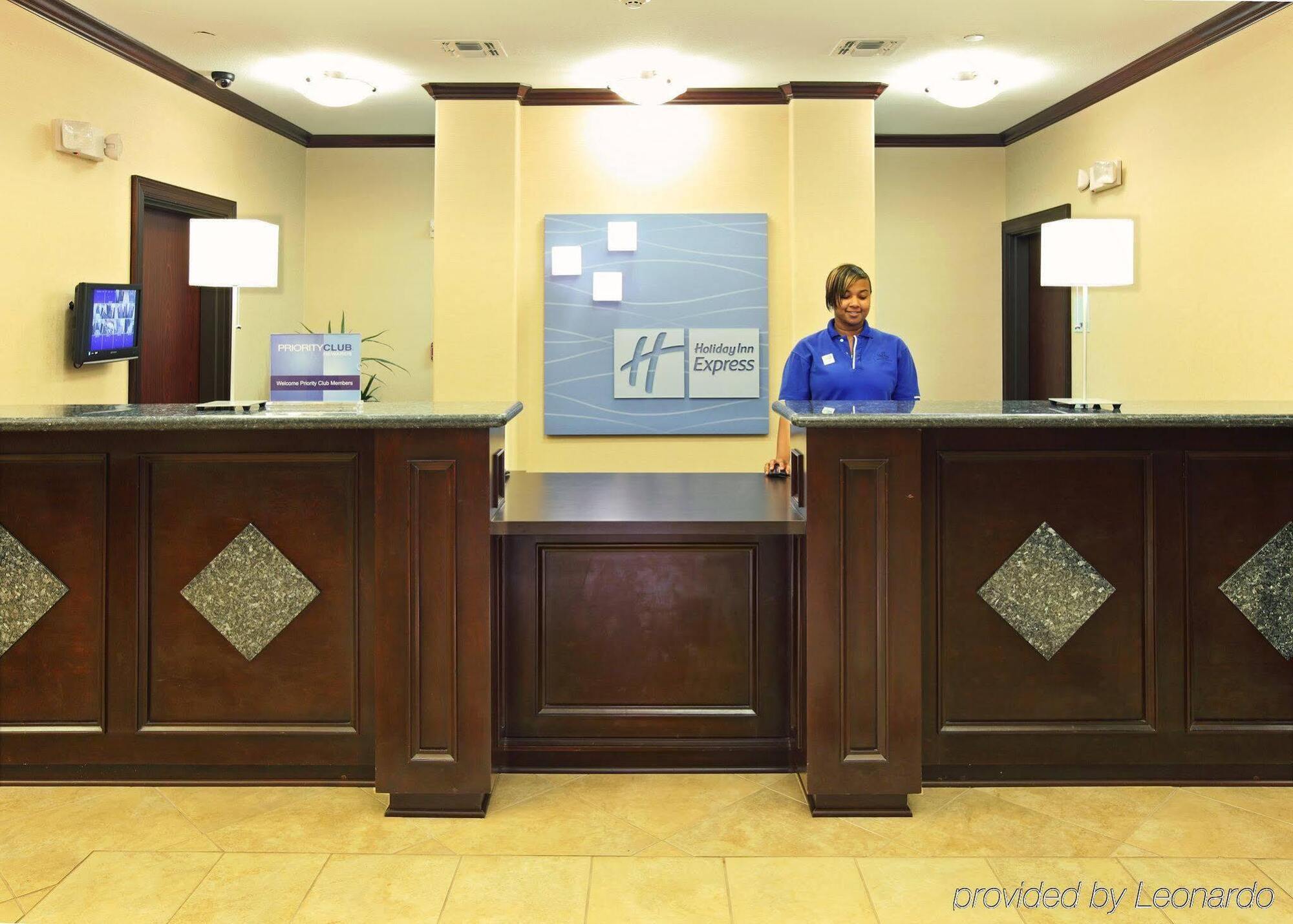 Holiday Inn Express Hotel & Suites Henderson - Traffic Star By Ihg Extérieur photo